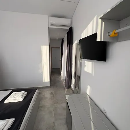 Calm Luxury Λιμενάρια