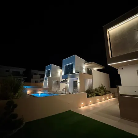 Calm Luxury Λιμενάρια